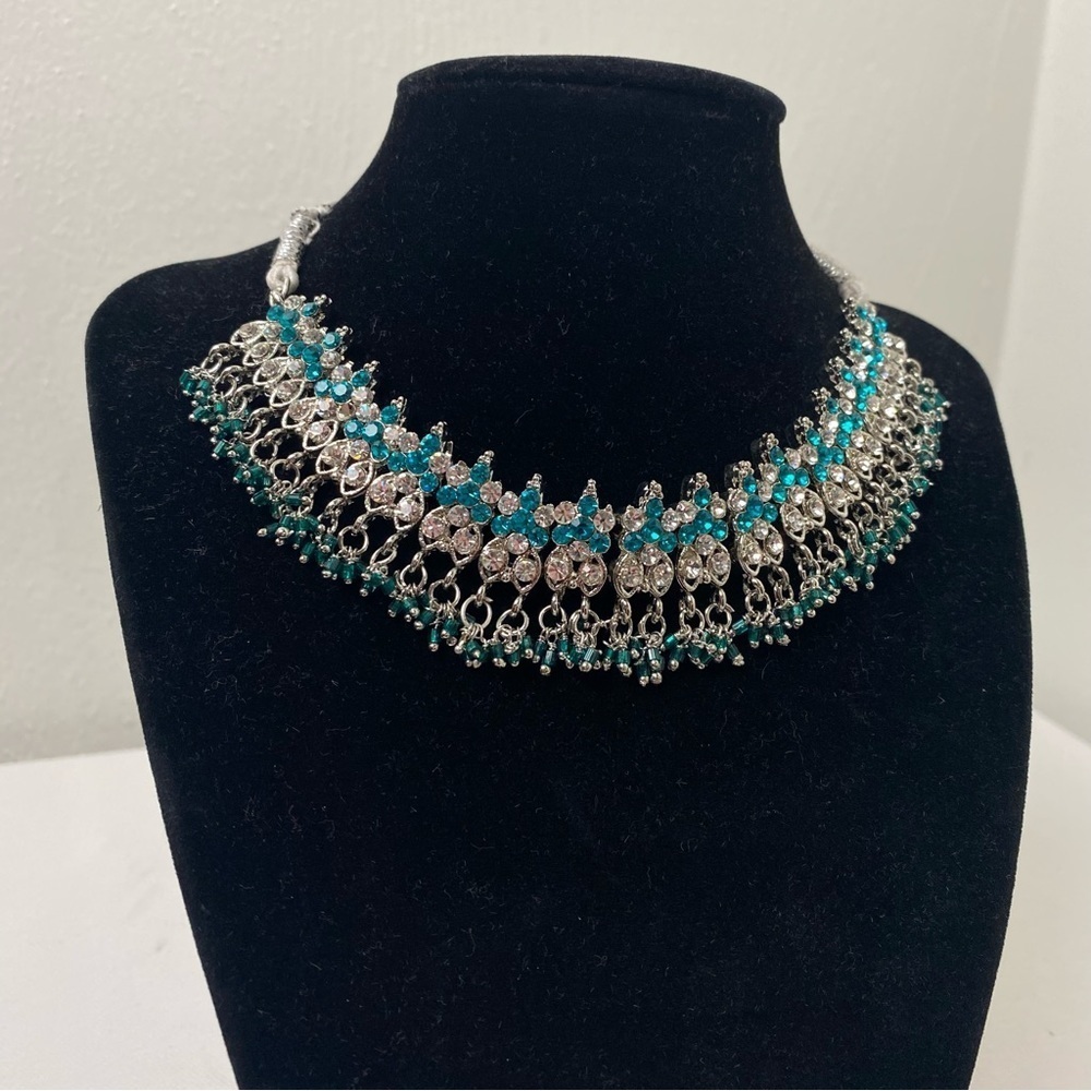 Sparkly Shimmery  Green and Crystal like Rhinestones Chock Necklace .